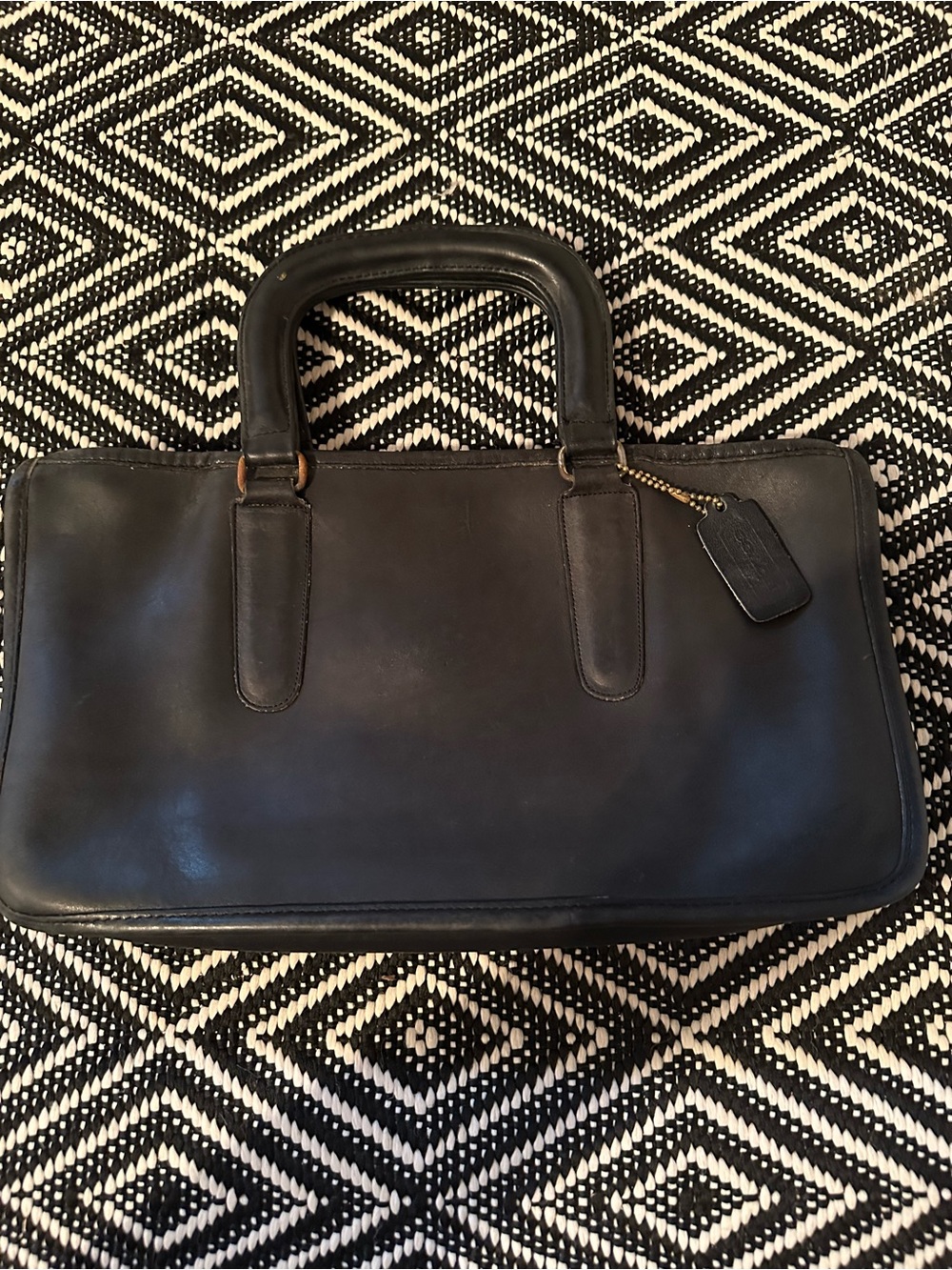 Coach Vintage Black Leather Slim Satchel - Picture 5 of 13